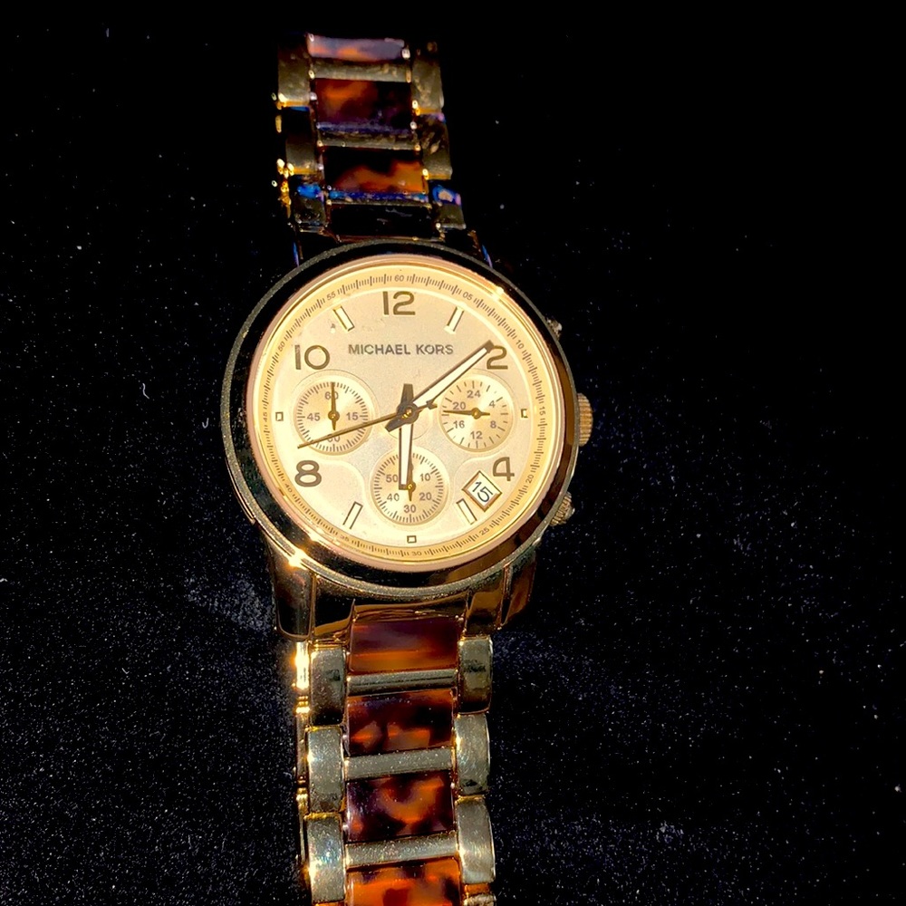Michael Kors gold and brown print *NWOT*